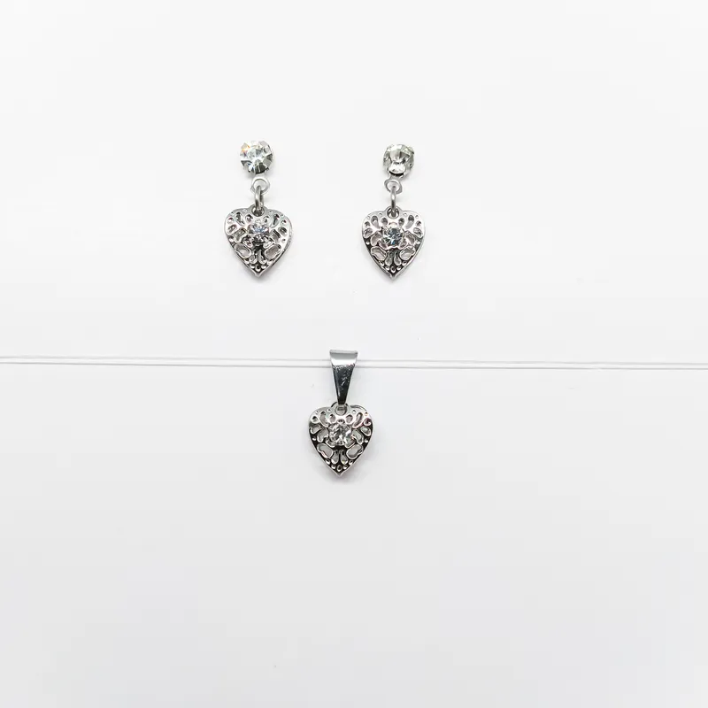 CONJ INOX STRASS 4MM ECORACAO C STRASS 2,5MM