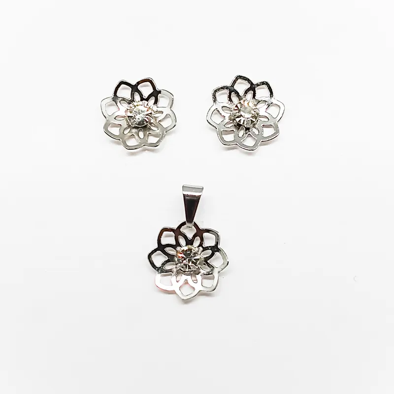 CONJ INOX FLOR C STRASS 3MM